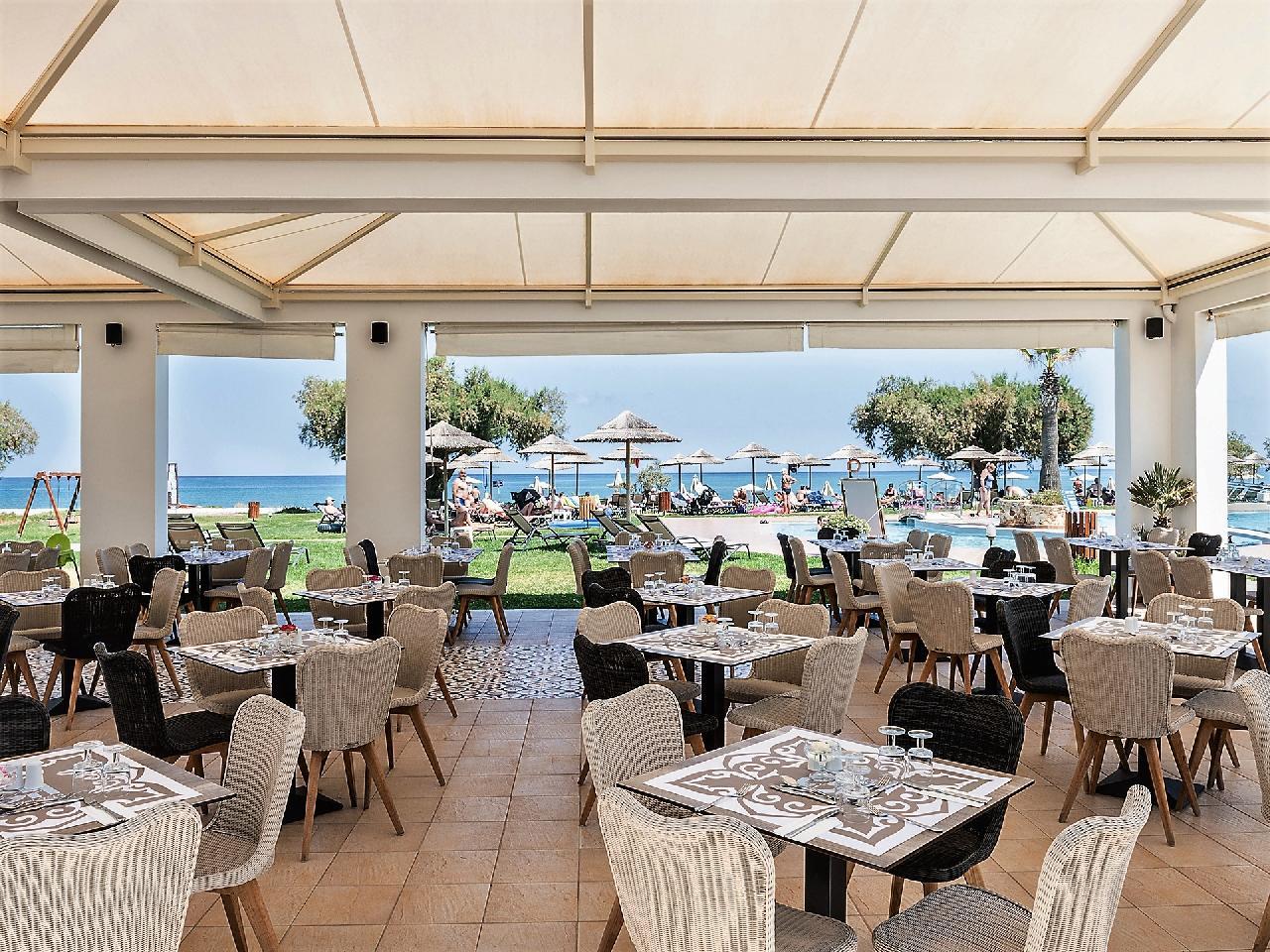 Görögország, Kréta, Nyugat-Kréta, Chania, Platanias, Geraniotis Beach Hotel, étterem