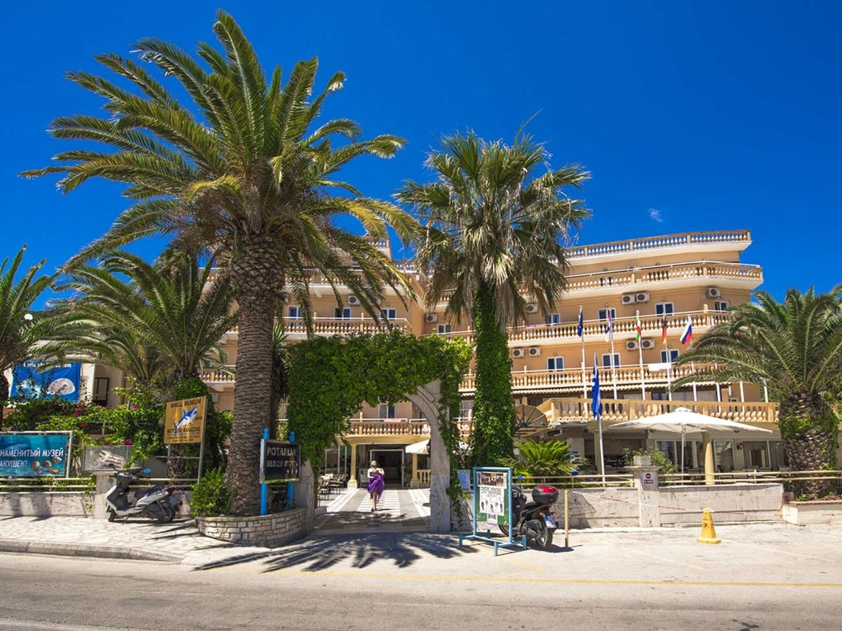 Görögország, Korfu, Benitses, Potamaki Beach Hotel, külső