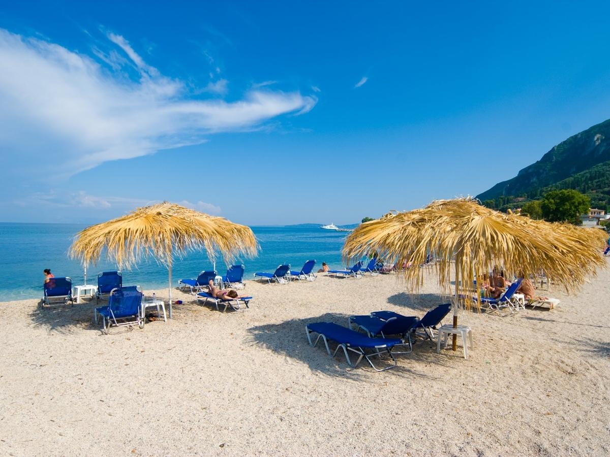 Görögország, Korfu, Benitses, Potamaki Beach Hotel, tengerpart