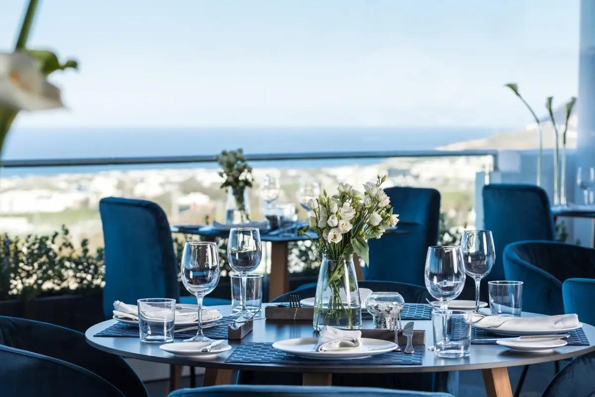Görögország, Santorini, Fira, Aressana Spa Hotel & Suites, étterem