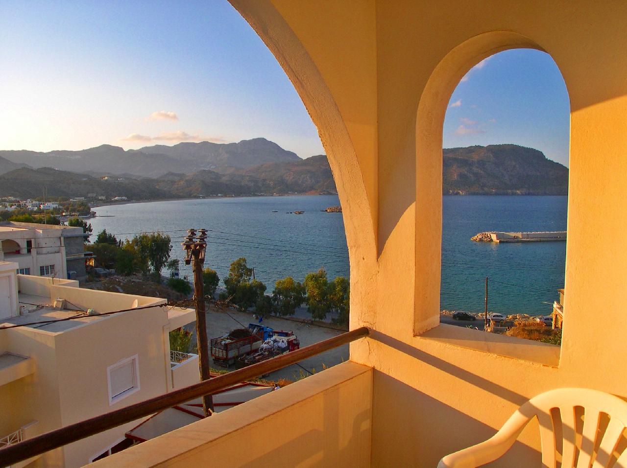 Görögország, Karpathos, Pigadia, Oceanis Hotel, kilátás