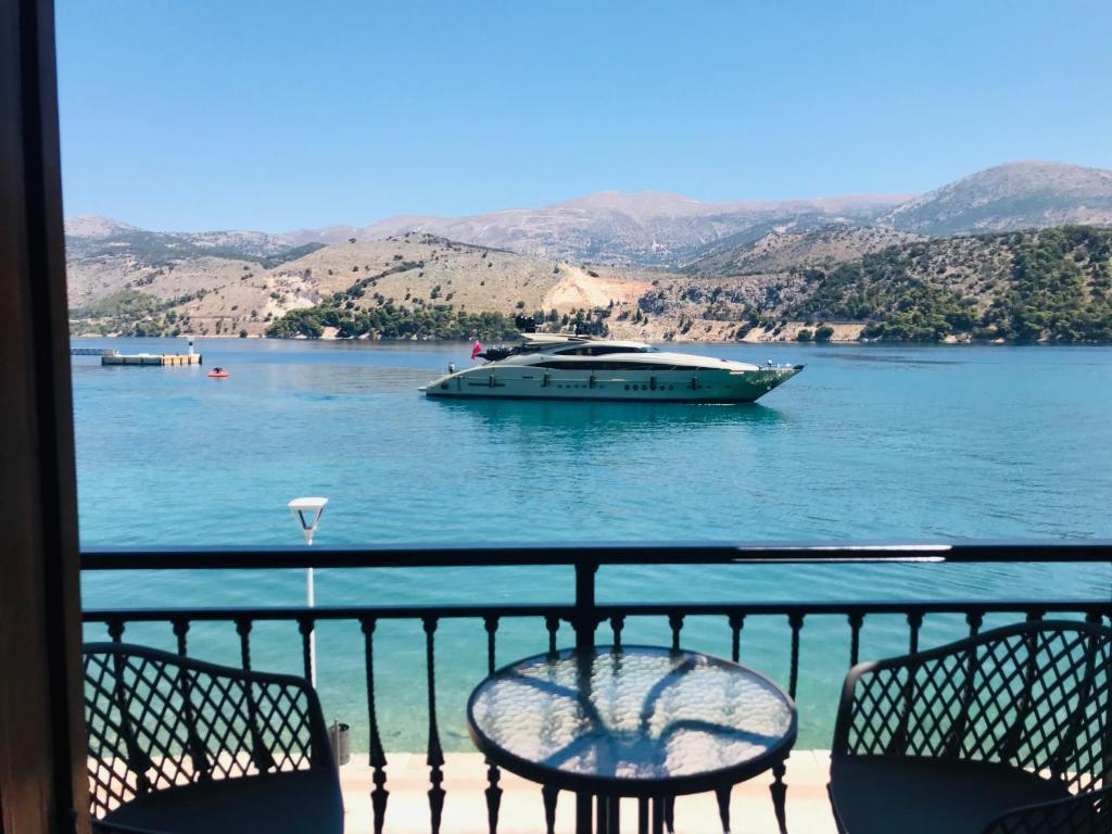 Görögország, Kefalonia, Argostoli, Aggelos Hotel, erkély